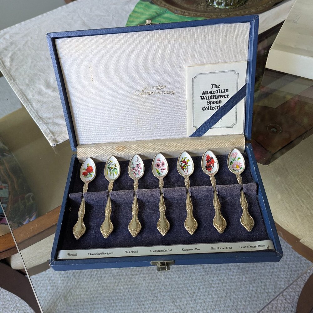 Vintage The South African Wi Spoon Collection – 7 Silver Plated Spoons